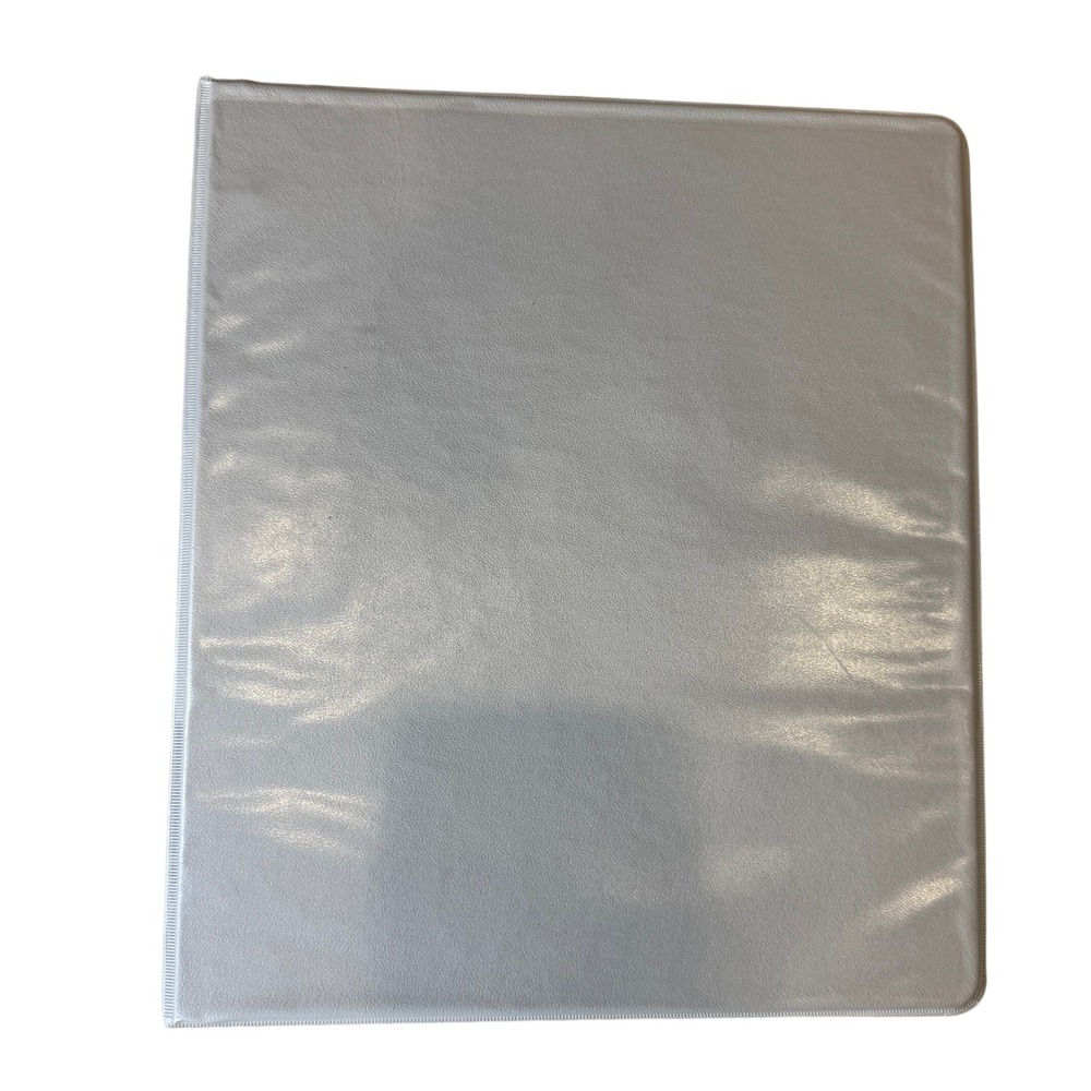 Staples Standard 0.5 Inch 3-Ring View‎ Binder White 120 Sheet Capacity 24858
